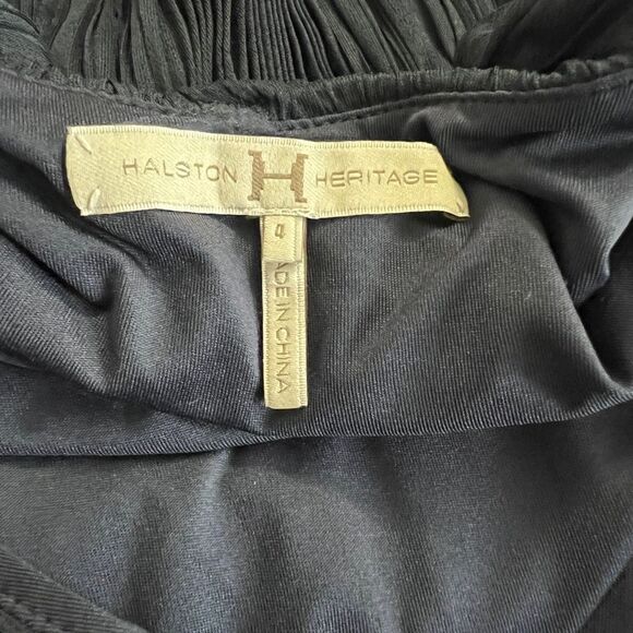 Halston Heritage Navy Pleated Cocktail Dress | V-Neck Sleeveless Fit & Flare | S - Picture 6 of 9